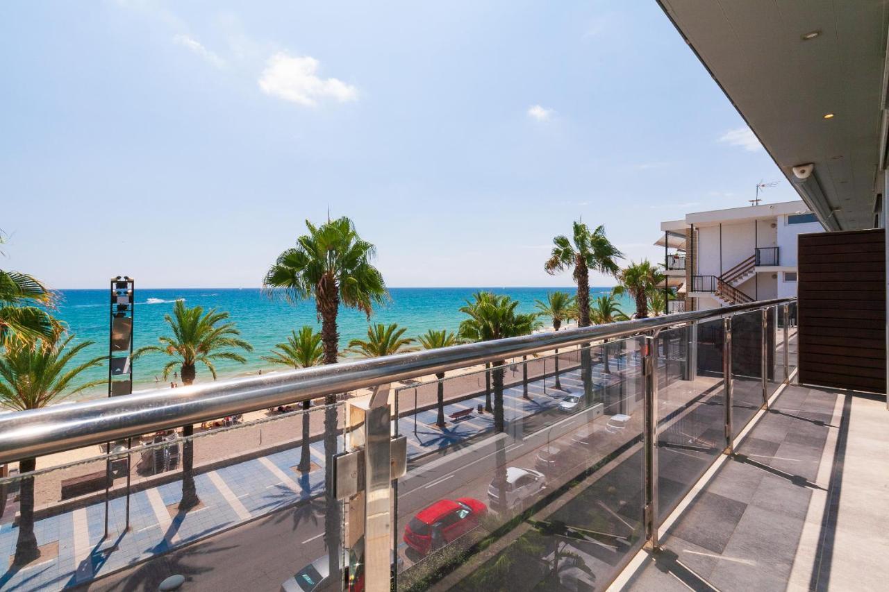 Uhc Las Palmas Salou Exterior foto